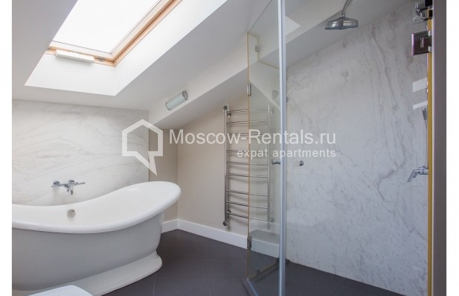 Photo #14 6-room (5 BR) apartment for <a href="http://moscow-rentals.ru/en/articles/long-term-rent" target="_blank">a long-term</a> rent
 in Russia, Moscow, Arbat str, 27/47