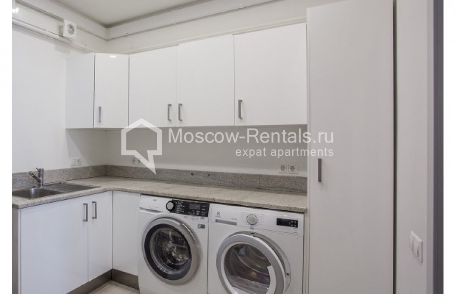 Photo #17 6-room (5 BR) apartment for <a href="http://moscow-rentals.ru/en/articles/long-term-rent" target="_blank">a long-term</a> rent
 in Russia, Moscow, Arbat str, 27/47
