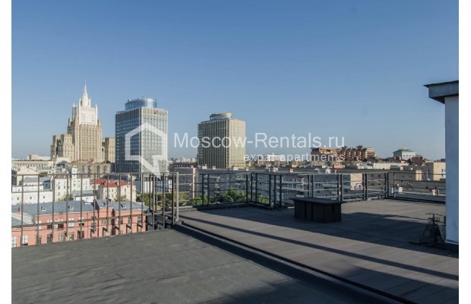 Photo #6 5-room (4 BR) apartment for <a href="http://moscow-rentals.ru/en/articles/long-term-rent" target="_blank">a long-term</a> rent
 in Russia, Moscow, Smolenskaya emb., 2