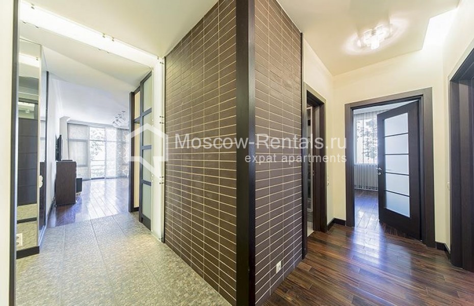 Photo #11 4-room (3 BR) apartment for <a href="http://moscow-rentals.ru/en/articles/long-term-rent" target="_blank">a long-term</a> rent
 in Russia, Moscow, Burdenko str, 10