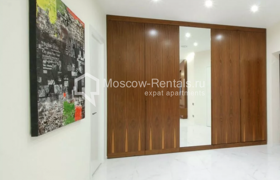 Photo #5 3-room (2 BR) apartment for <a href="http://moscow-rentals.ru/en/articles/long-term-rent" target="_blank">a long-term</a> rent
 in Russia, Moscow, Bolshaya Gruzinskaya str., 69