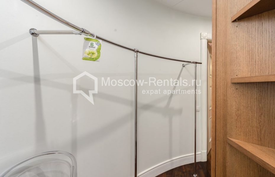Photo #22 4-room (3 BR) apartment for <a href="http://moscow-rentals.ru/en/articles/long-term-rent" target="_blank">a long-term</a> rent
 in Russia, Moscow, Arbat str, 18С1