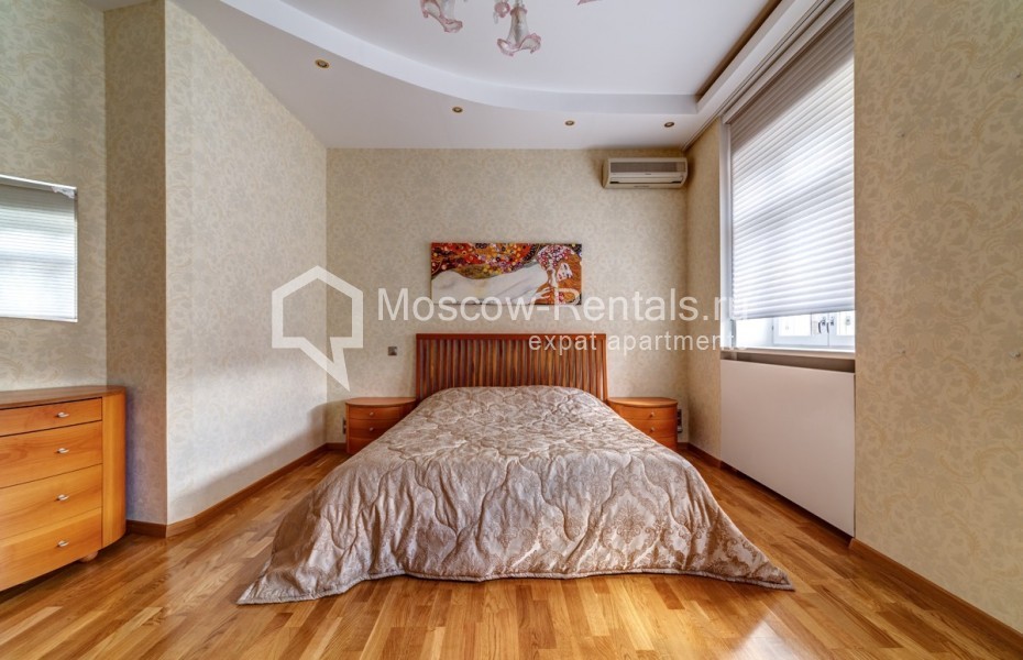 Photo #21 4-room (3 BR) apartment for <a href="http://moscow-rentals.ru/en/articles/long-term-rent" target="_blank">a long-term</a> rent
 in Russia, Moscow, Yakovoapostolskyi lane, 9С3