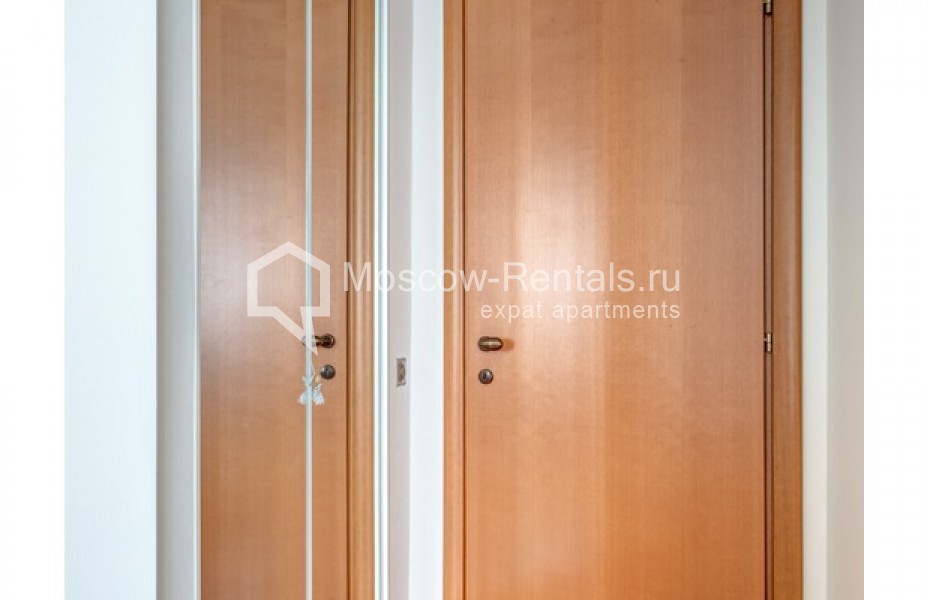 Photo #45 4-room (3 BR) apartment for <a href="http://moscow-rentals.ru/en/articles/long-term-rent" target="_blank">a long-term</a> rent
 in Russia, Moscow, Yakovoapostolskyi lane, 9С3