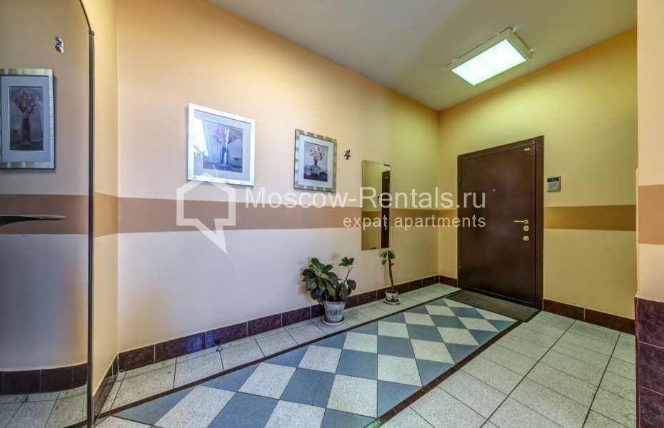 Photo #55 4-room (3 BR) apartment for <a href="http://moscow-rentals.ru/en/articles/long-term-rent" target="_blank">a long-term</a> rent
 in Russia, Moscow, Yakovoapostolskyi lane, 9С3