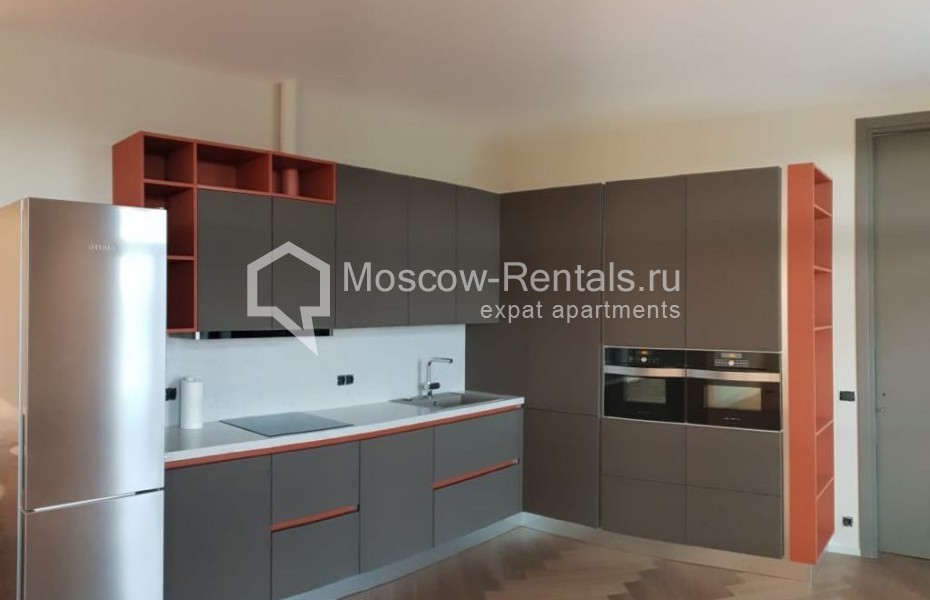 Photo #4 3-room (2 BR) apartment for <a href="http://moscow-rentals.ru/en/articles/long-term-rent" target="_blank">a long-term</a> rent
 in Russia, Moscow, Zvonarskyi lane, 3