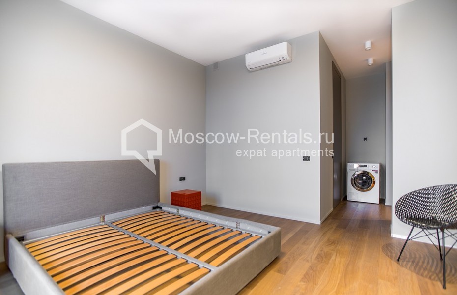 Photo #6 3-room (2 BR) apartment for <a href="http://moscow-rentals.ru/en/articles/long-term-rent" target="_blank">a long-term</a> rent
 in Russia, Moscow, Zvonarskyi lane, 3