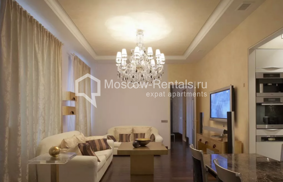 Photo #1 3-room (2 BR) apartment for sale in Russia, Moscow, Trekhprudnyi lane, 11/13С2
