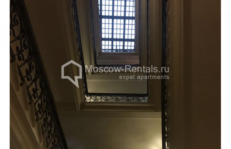 Photo #12 3-room (2 BR) apartment for sale in Russia, Moscow, Trekhprudnyi lane, 11/13С2