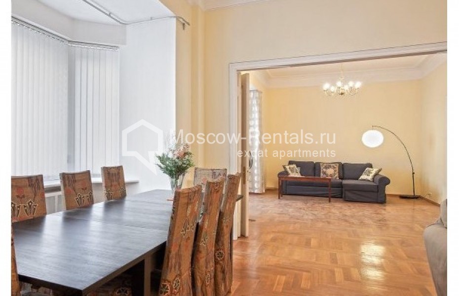 Photo #3 4-room (3 BR) apartment for <a href="http://moscow-rentals.ru/en/articles/long-term-rent" target="_blank">a long-term</a> rent
 in Russia, Moscow, Tverskaya str., 27С1