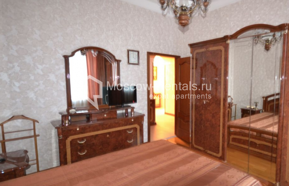 Photo #3 3-room (2 BR) apartment for <a href="http://moscow-rentals.ru/en/articles/long-term-rent" target="_blank">a long-term</a> rent
 in Russia, Moscow, Sytinskyi lane, 7/14