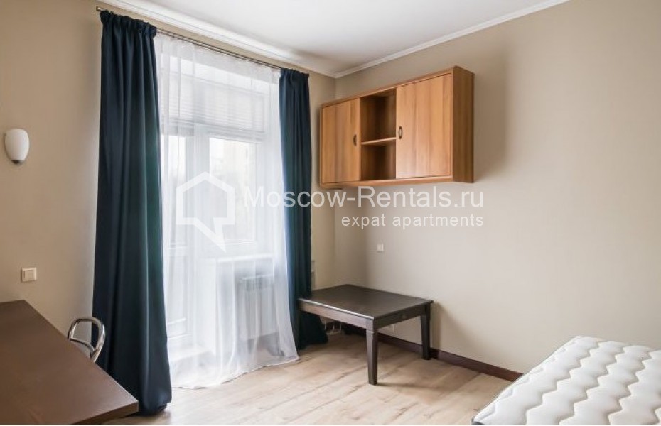 Photo #6 3-room (2 BR) apartment for <a href="http://moscow-rentals.ru/en/articles/long-term-rent" target="_blank">a long-term</a> rent
 in Russia, Moscow, Spiridonovksa str, 24/1