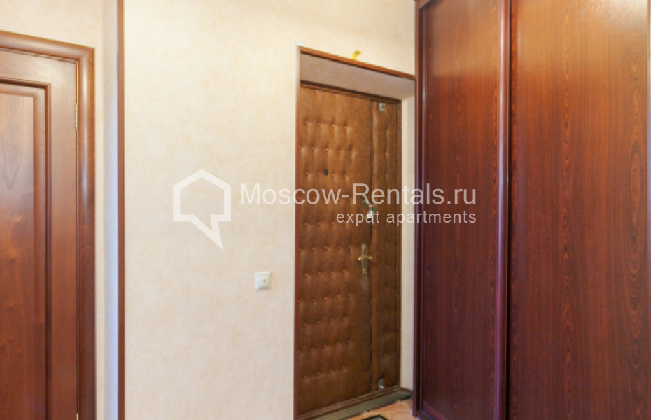 Photo #13 3-room (2 BR) apartment for <a href="http://moscow-rentals.ru/en/articles/long-term-rent" target="_blank">a long-term</a> rent
 in Russia, Moscow, Trekhprudnyi lane, 6