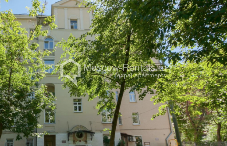 Photo #17 3-room (2 BR) apartment for <a href="http://moscow-rentals.ru/en/articles/long-term-rent" target="_blank">a long-term</a> rent
 in Russia, Moscow, Trekhprudnyi lane, 6