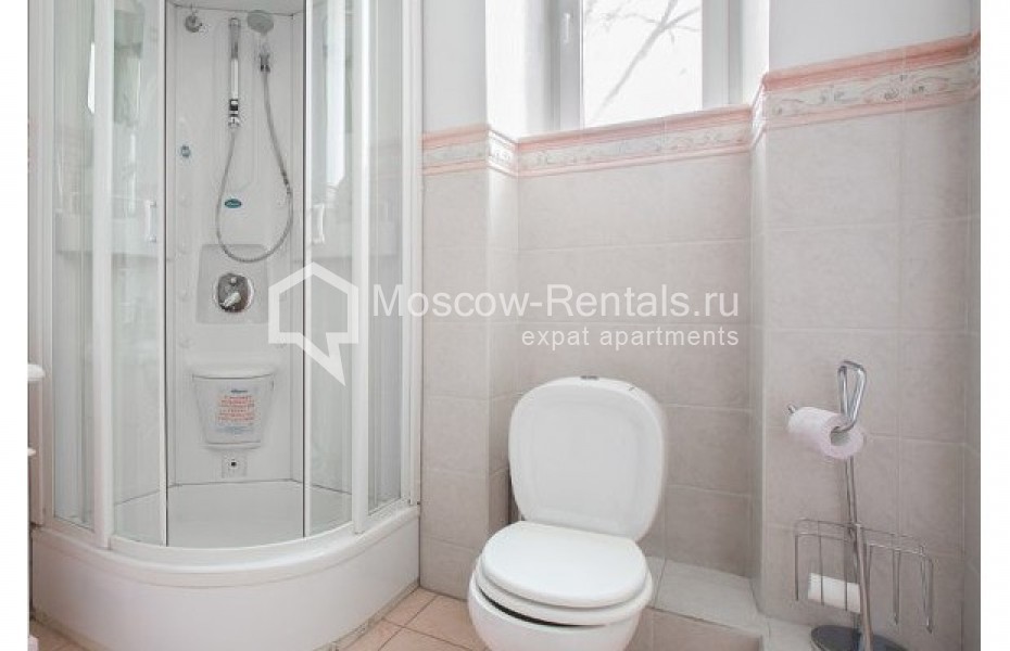 Photo #10 3-room (2 BR) apartment for <a href="http://moscow-rentals.ru/en/articles/long-term-rent" target="_blank">a long-term</a> rent
 in Russia, Moscow, Malaya Bronnaya str, 16