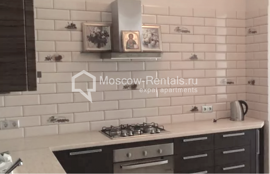 Photo #2 3-room (2 BR) apartment for <a href="http://moscow-rentals.ru/en/articles/long-term-rent" target="_blank">a long-term</a> rent
 in Russia, Moscow, Sadovaya-Kudrinskaya str, 14-16