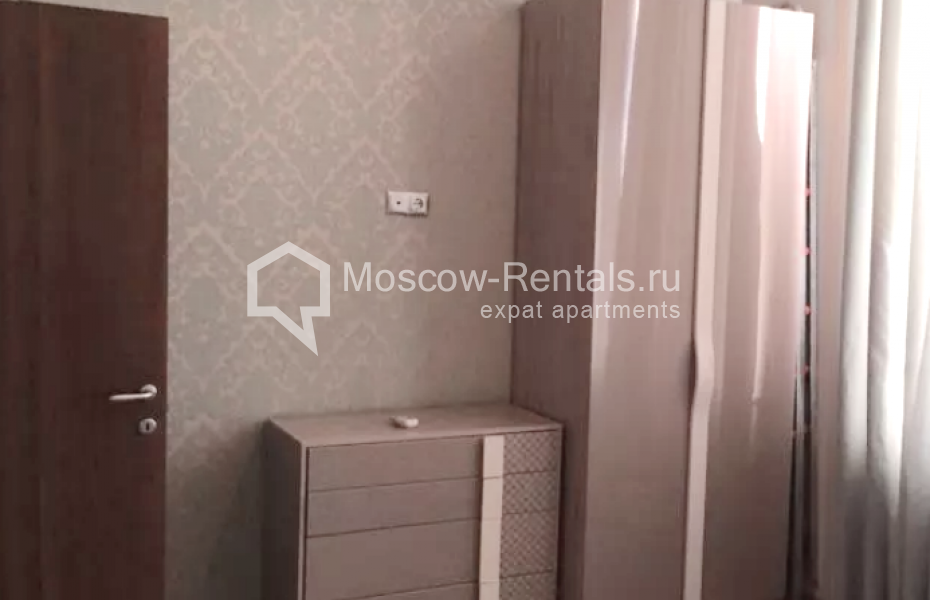 Photo #6 3-room (2 BR) apartment for <a href="http://moscow-rentals.ru/en/articles/long-term-rent" target="_blank">a long-term</a> rent
 in Russia, Moscow, Sadovaya-Kudrinskaya str, 14-16
