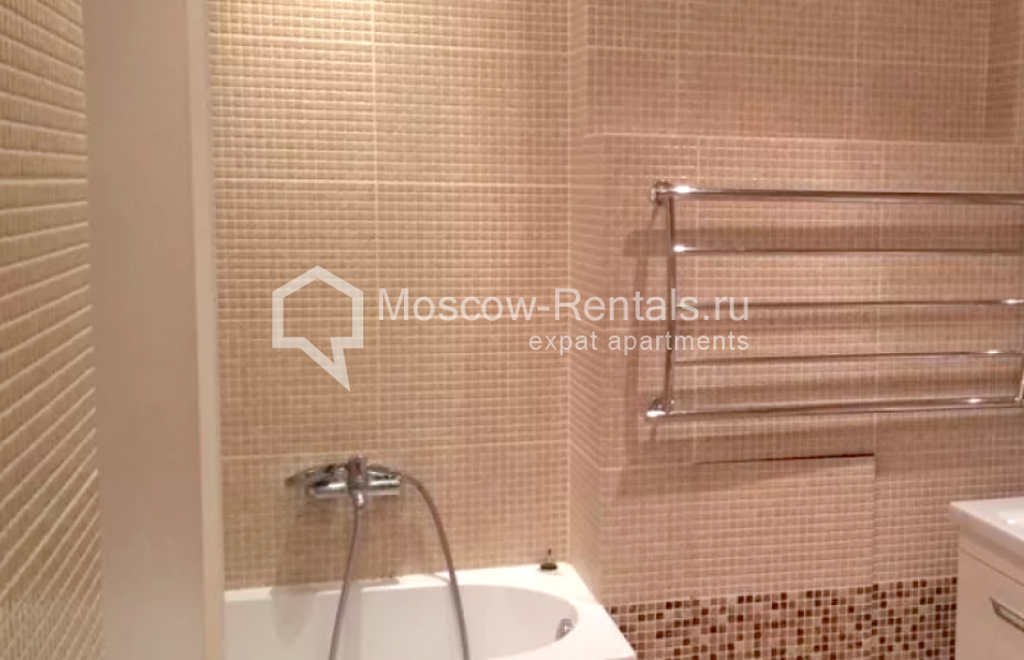 Photo #7 3-room (2 BR) apartment for <a href="http://moscow-rentals.ru/en/articles/long-term-rent" target="_blank">a long-term</a> rent
 in Russia, Moscow, Sadovaya-Kudrinskaya str, 14-16