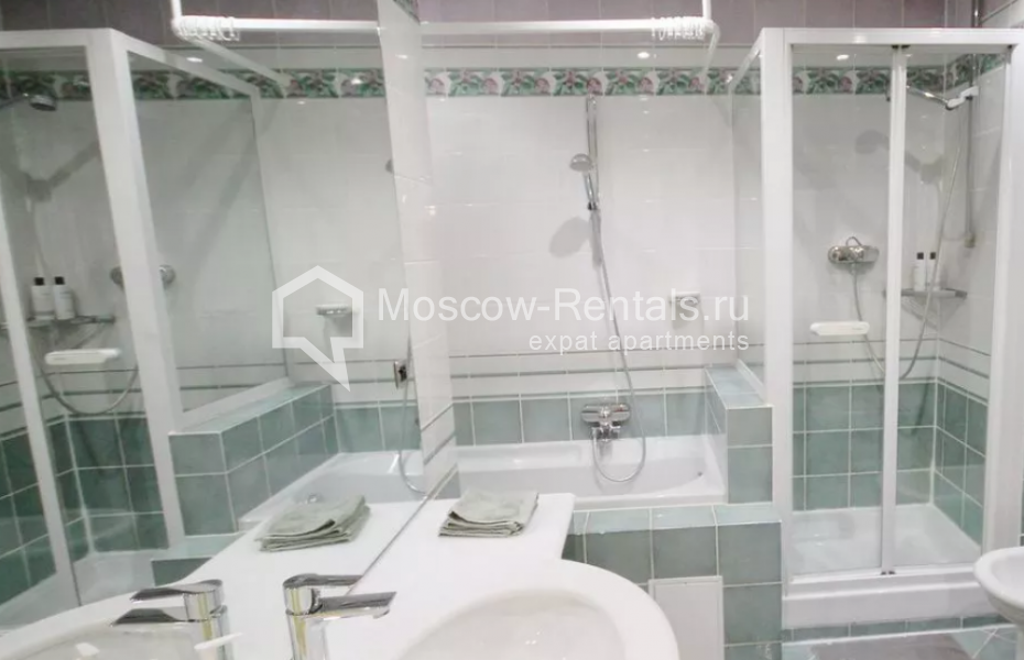 Photo #19 4-room (3 BR) apartment for <a href="http://moscow-rentals.ru/en/articles/long-term-rent" target="_blank">a long-term</a> rent
 in Russia, Moscow, Malaya Bronnaya str, 31/13