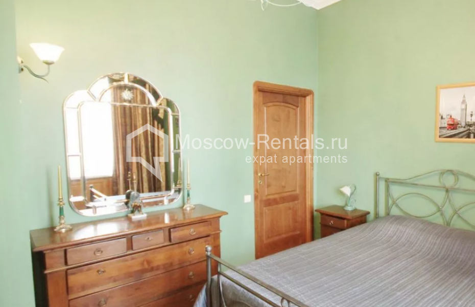 Photo #10 4-room (3 BR) apartment for <a href="http://moscow-rentals.ru/en/articles/long-term-rent" target="_blank">a long-term</a> rent
 in Russia, Moscow, Malaya Bronnaya str, 31/13