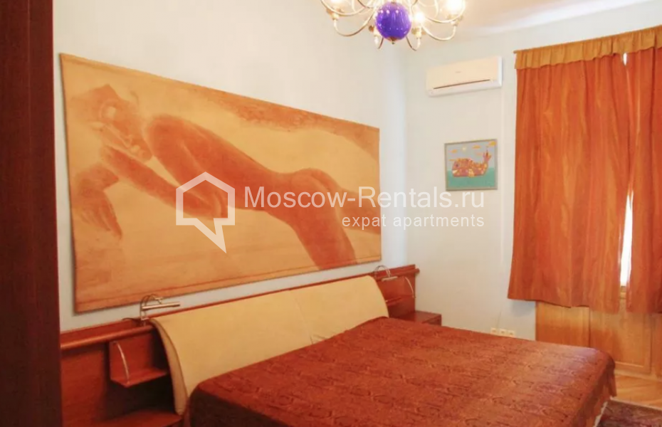 Photo #12 4-room (3 BR) apartment for <a href="http://moscow-rentals.ru/en/articles/long-term-rent" target="_blank">a long-term</a> rent
 in Russia, Moscow, Malaya Bronnaya str, 31/13
