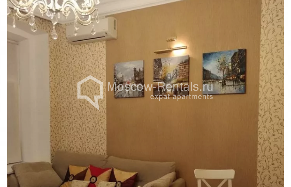 Photo #1 4-room (3 BR) apartment for <a href="http://moscow-rentals.ru/en/articles/long-term-rent" target="_blank">a long-term</a> rent
 in Russia, Moscow, Spiridoniveskyi lane, 5С2
