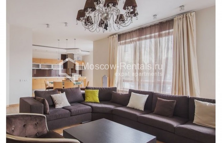 Photo #4 4-room (3 BR) apartment for <a href="http://moscow-rentals.ru/en/articles/long-term-rent" target="_blank">a long-term</a> rent
 in Russia, Moscow, Mosfilmovskaya str, 70к6
