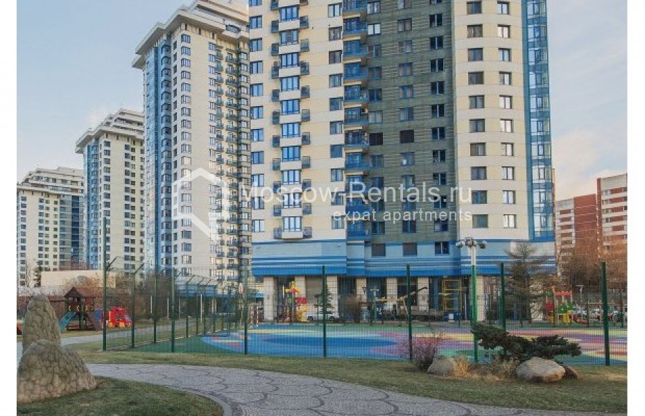 Photo #18 4-room (3 BR) apartment for <a href="http://moscow-rentals.ru/en/articles/long-term-rent" target="_blank">a long-term</a> rent
 in Russia, Moscow, Mosfilmovskaya str, 70к6
