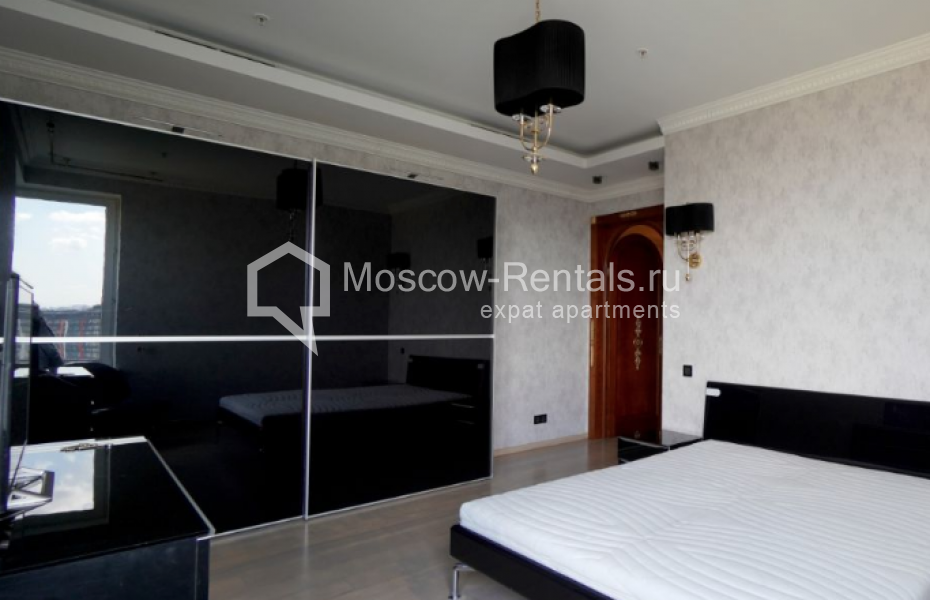 Photo #10 5-room (4 BR) apartment for <a href="http://moscow-rentals.ru/en/articles/long-term-rent" target="_blank">a long-term</a> rent
 in Russia, Moscow, Mosfilmovskaya str., 70к1