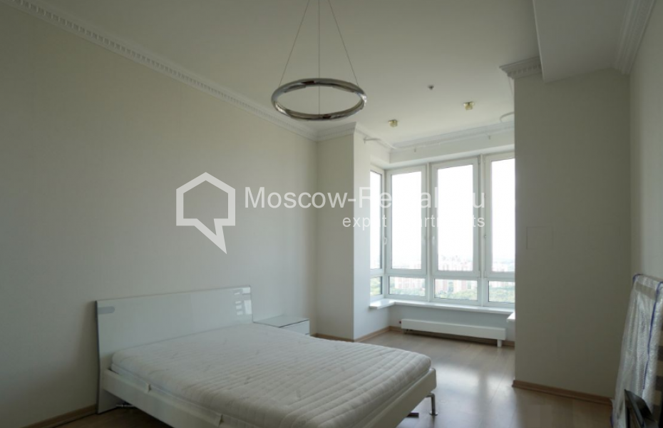 Photo #16 5-room (4 BR) apartment for <a href="http://moscow-rentals.ru/en/articles/long-term-rent" target="_blank">a long-term</a> rent
 in Russia, Moscow, Mosfilmovskaya str., 70к1