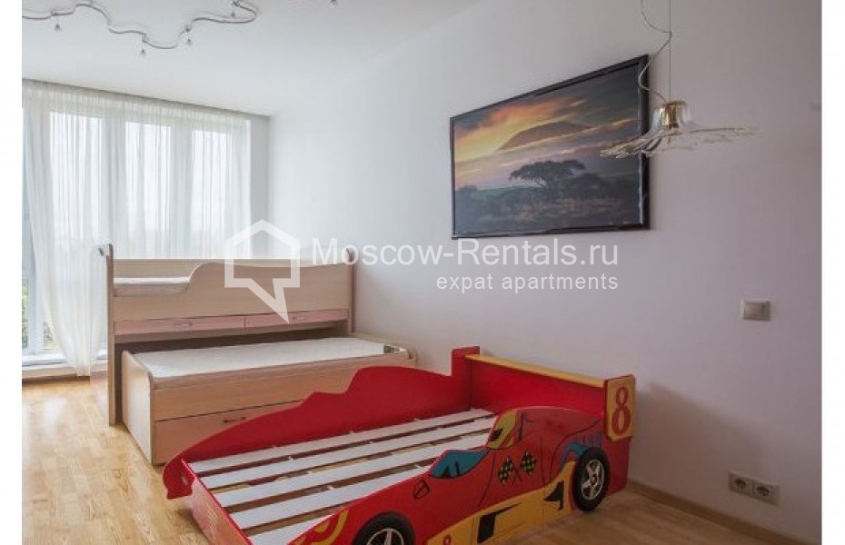 Photo #7 5-room (4 BR) apartment for <a href="http://moscow-rentals.ru/en/articles/long-term-rent" target="_blank">a long-term</a> rent
 in Russia, Moscow, Mosfilmovskaya str, 70к7