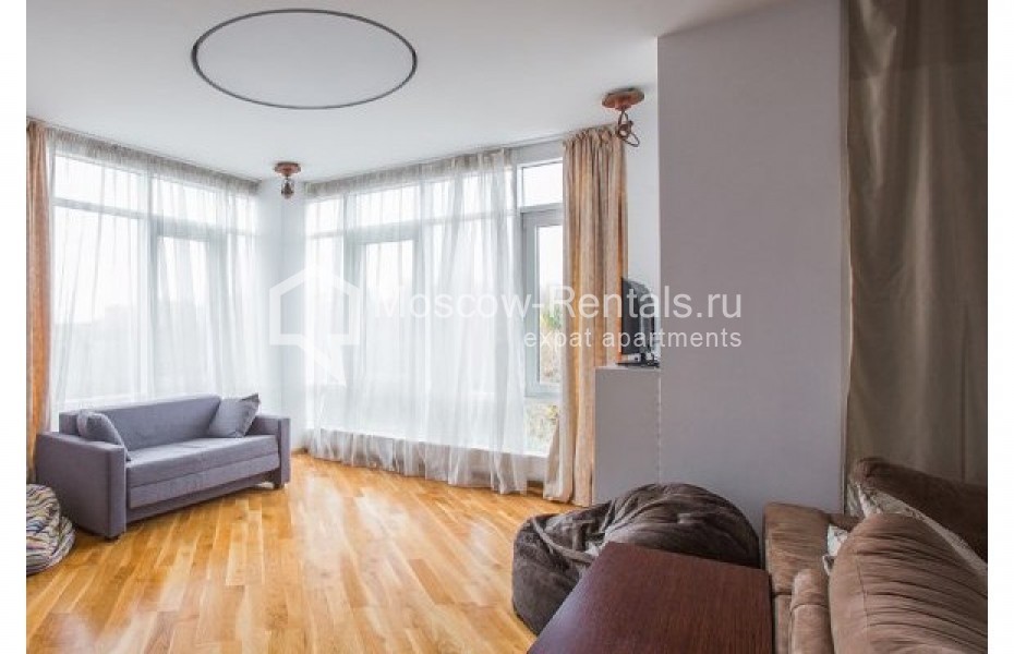 Photo #9 5-room (4 BR) apartment for <a href="http://moscow-rentals.ru/en/articles/long-term-rent" target="_blank">a long-term</a> rent
 in Russia, Moscow, Mosfilmovskaya str, 70к7
