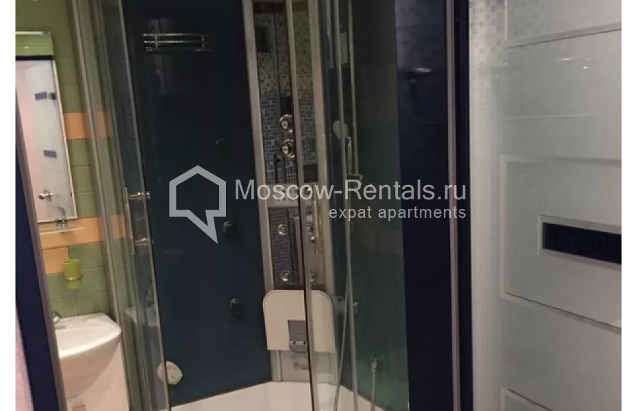 Photo #12 2-room (1 BR) apartment for <a href="http://moscow-rentals.ru/en/articles/long-term-rent" target="_blank">a long-term</a> rent
 in Russia, Moscow, Vypolzov lane, 8