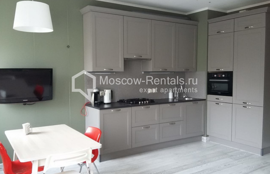 Photo #3 2-room (1 BR) apartment for <a href="http://moscow-rentals.ru/en/articles/long-term-rent" target="_blank">a long-term</a> rent
 in Russia, Moscow, Elictricheskyi lane, 12