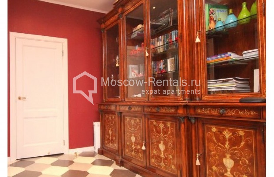 Photo #11 2-room (1 BR) apartment for <a href="http://moscow-rentals.ru/en/articles/long-term-rent" target="_blank">a long-term</a> rent
 in Russia, Moscow, Elictricheskyi lane, 12