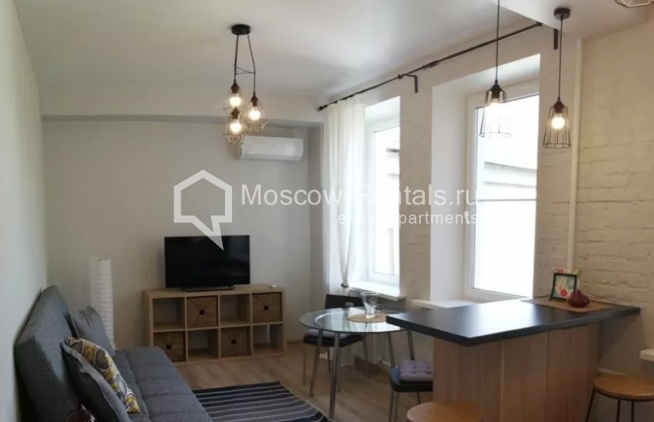 Photo #1 1-room apartment/ Sudio for <a href="http://moscow-rentals.ru/en/articles/long-term-rent" target="_blank">a long-term</a> rent
 in Russia, Moscow, B. Vlasievskyi lane, 14С1