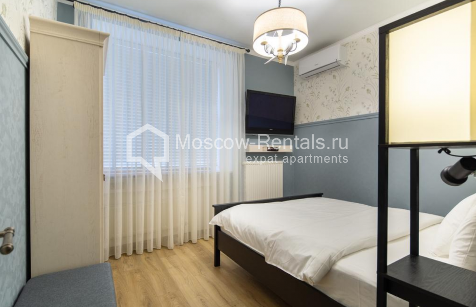 Photo #8 2-room (1 BR) apartment for <a href="http://moscow-rentals.ru/en/articles/long-term-rent" target="_blank">a long-term</a> rent
 in Russia, Moscow, Malaya Bronnaya str,  21/13С1