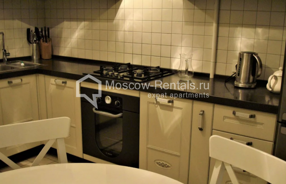 Photo #13 2-room (1 BR) apartment for <a href="http://moscow-rentals.ru/en/articles/long-term-rent" target="_blank">a long-term</a> rent
 in Russia, Moscow, Krasnokhomskaya emb., 1/15