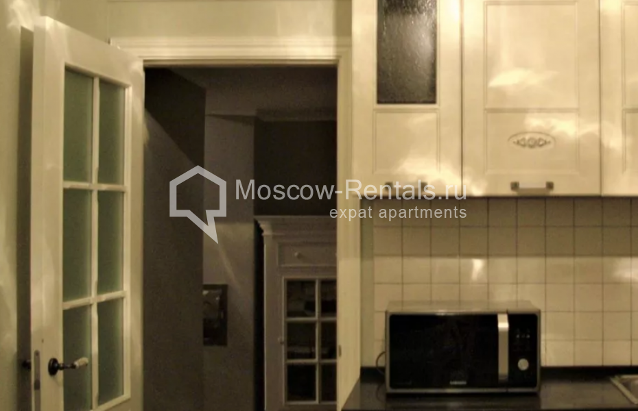 Photo #11 2-room (1 BR) apartment for <a href="http://moscow-rentals.ru/en/articles/long-term-rent" target="_blank">a long-term</a> rent
 in Russia, Moscow, Krasnokhomskaya emb., 1/15