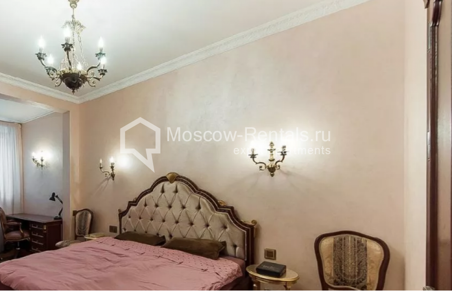 Photo #5 3-room (2 BR) apartment for <a href="http://moscow-rentals.ru/en/articles/long-term-rent" target="_blank">a long-term</a> rent
 in Russia, Moscow, Lomonosovskyi lane, 25к3