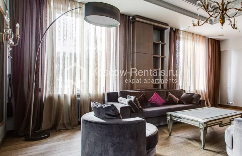 Photo #2 3-room (2 BR) apartment for <a href="http://moscow-rentals.ru/en/articles/long-term-rent" target="_blank">a long-term</a> rent
 in Russia, Moscow, Studencheskaya str., 20