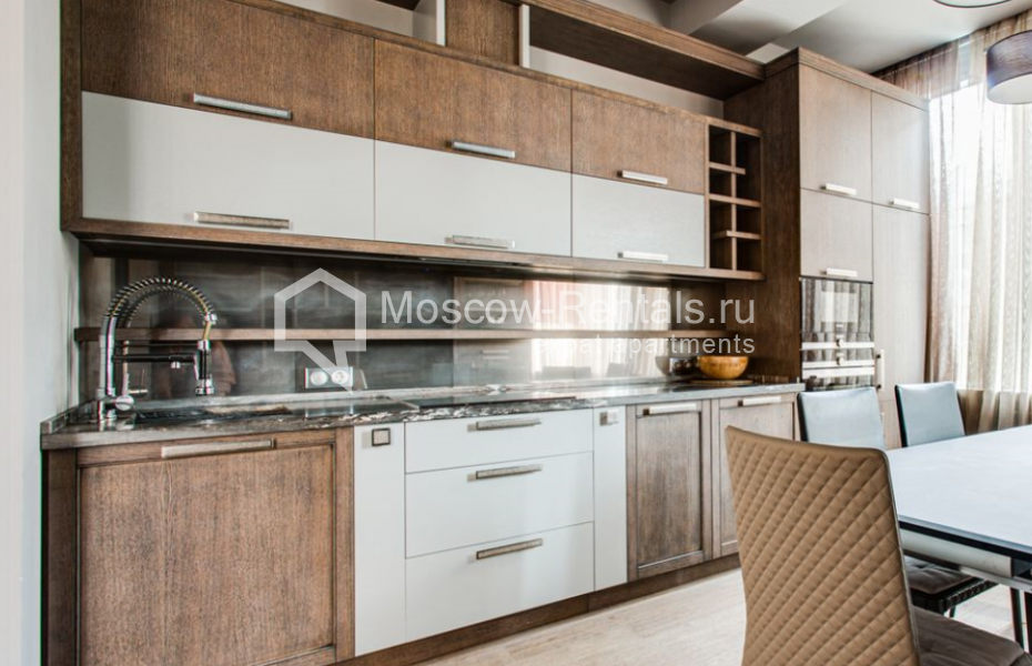 Photo #10 3-room (2 BR) apartment for <a href="http://moscow-rentals.ru/en/articles/long-term-rent" target="_blank">a long-term</a> rent
 in Russia, Moscow, Studencheskaya str., 20