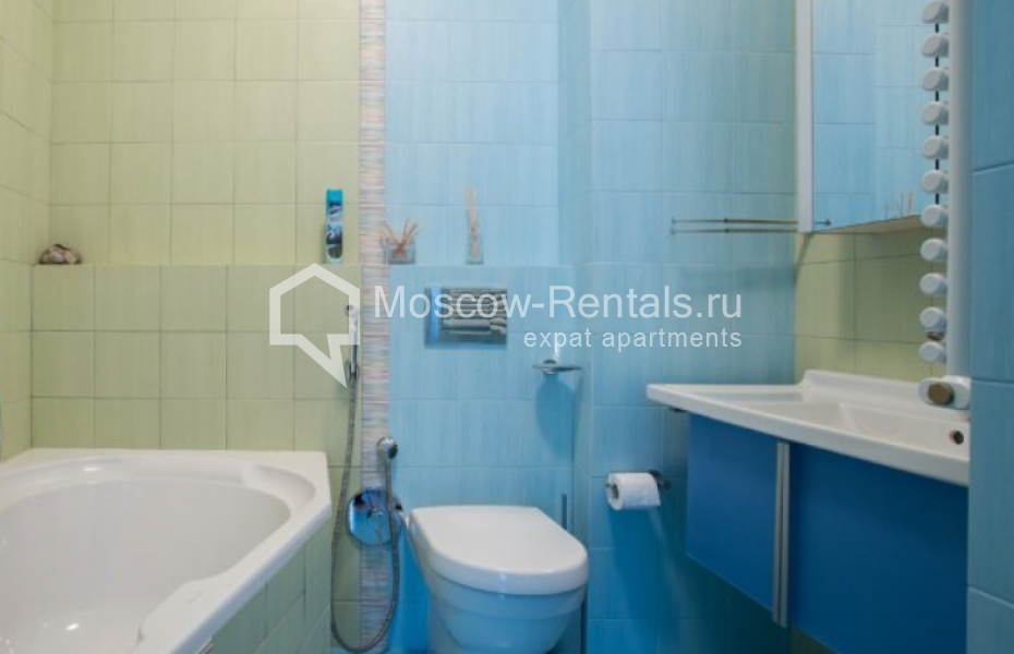 Photo #11 3-room (2 BR) apartment for <a href="http://moscow-rentals.ru/en/articles/long-term-rent" target="_blank">a long-term</a> rent
 in Russia, Moscow, Povarskaya str., 28С2