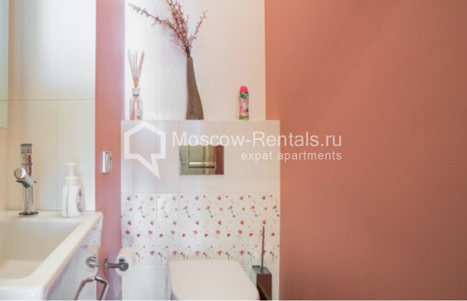 Photo #12 3-room (2 BR) apartment for <a href="http://moscow-rentals.ru/en/articles/long-term-rent" target="_blank">a long-term</a> rent
 in Russia, Moscow, Povarskaya str., 28С2