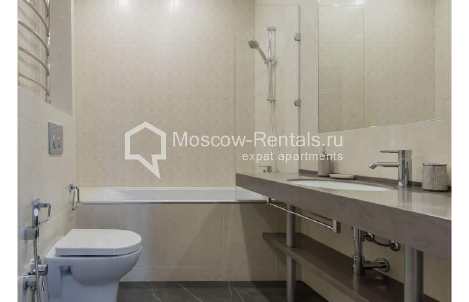 Photo #15 3-room (2 BR) apartment for <a href="http://moscow-rentals.ru/en/articles/long-term-rent" target="_blank">a long-term</a> rent
 in Russia, Moscow, Troitskaya str., 8