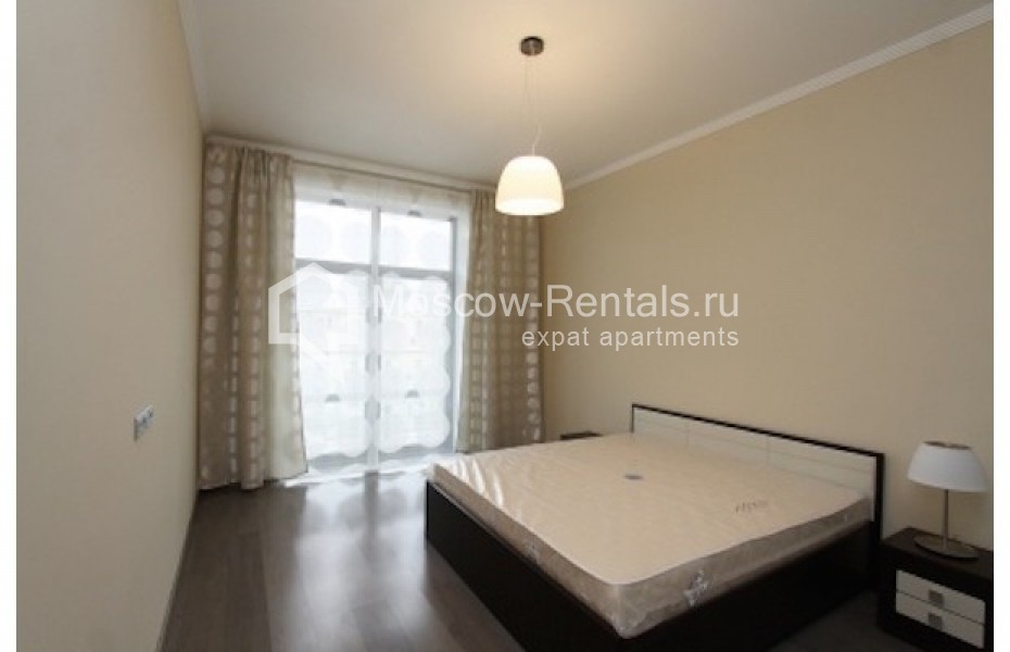 Photo #7 3-room (2 BR) apartment for <a href="http://moscow-rentals.ru/en/articles/long-term-rent" target="_blank">a long-term</a> rent
 in Russia, Moscow, Kazarmennyi lane, 3
