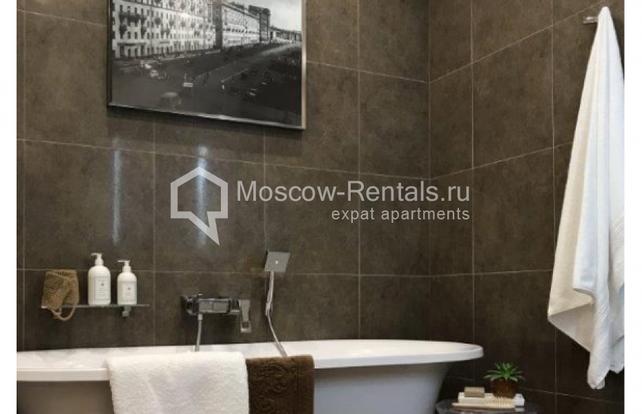 Photo #6 3-room (2 BR) apartment for <a href="http://moscow-rentals.ru/en/articles/long-term-rent" target="_blank">a long-term</a> rent
 in Russia, Moscow, Kazarmennyi lane, 3