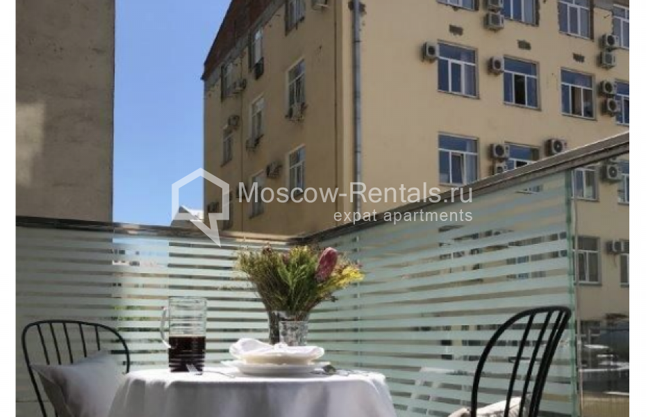 Photo #11 3-room (2 BR) apartment for <a href="http://moscow-rentals.ru/en/articles/long-term-rent" target="_blank">a long-term</a> rent
 in Russia, Moscow, Kazarmennyi lane, 3