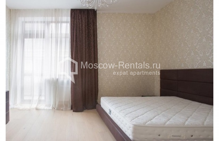 Photo #5 3-room (2 BR) apartment for <a href="http://moscow-rentals.ru/en/articles/long-term-rent" target="_blank">a long-term</a> rent
 in Russia, Moscow, Bolshaya Tatarskaya str., 7к1
