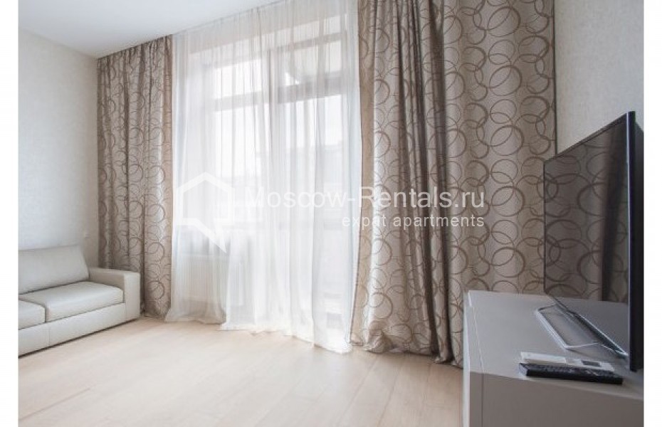 Photo #8 3-room (2 BR) apartment for <a href="http://moscow-rentals.ru/en/articles/long-term-rent" target="_blank">a long-term</a> rent
 in Russia, Moscow, Bolshaya Tatarskaya str., 7к1